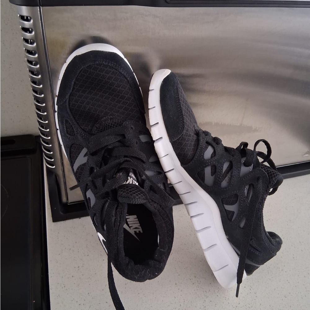 Nike Black and White Athletic Shoes